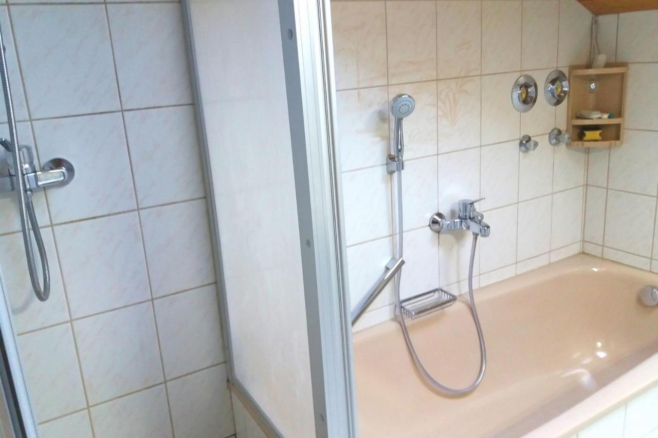 Ferienwohnung Schaeffer アシャウ・イム・キームガウ エクステリア 写真